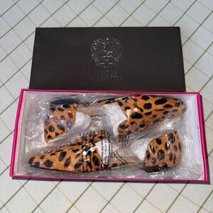 Vince Camuto Black and Brown Flats for Everyday Elegance